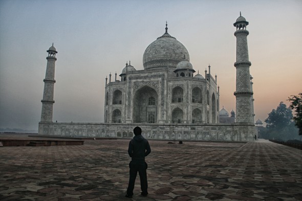 Early morning in front of the Taj Mahal